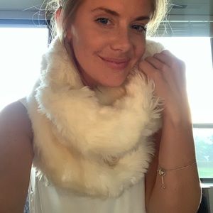 White faux fur infinity scarf